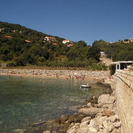 Apartment Dario - One Bedroom Apartment With Terrace And Sea View Gruda Buitenkant foto